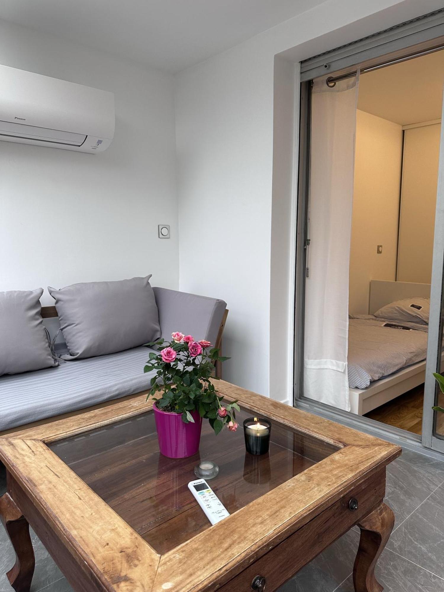 Paris Expo Cosy Appt T5 Avec Jardin Apartment Exterior photo